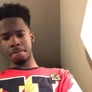 Meet your Posher, Joshua